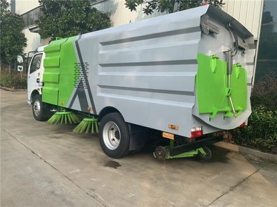 石景山東風(fēng)道路洗掃車(chē)廠家聯(lián)系方式與選購(gòu)指南